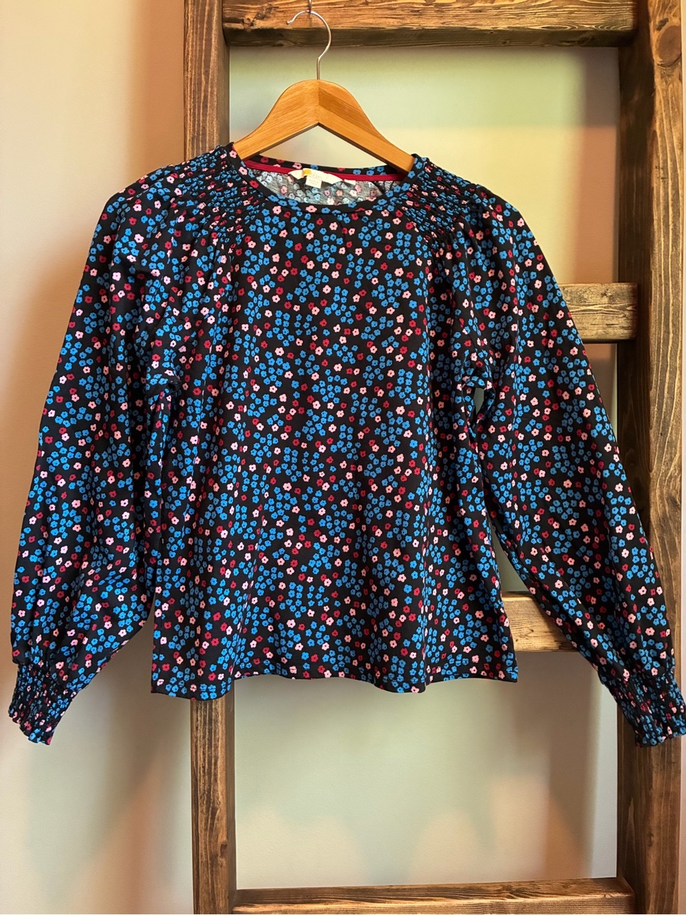 Boden Floral Smocked Sleeve Blouse – Black Multicolor Flowers – US Size 8